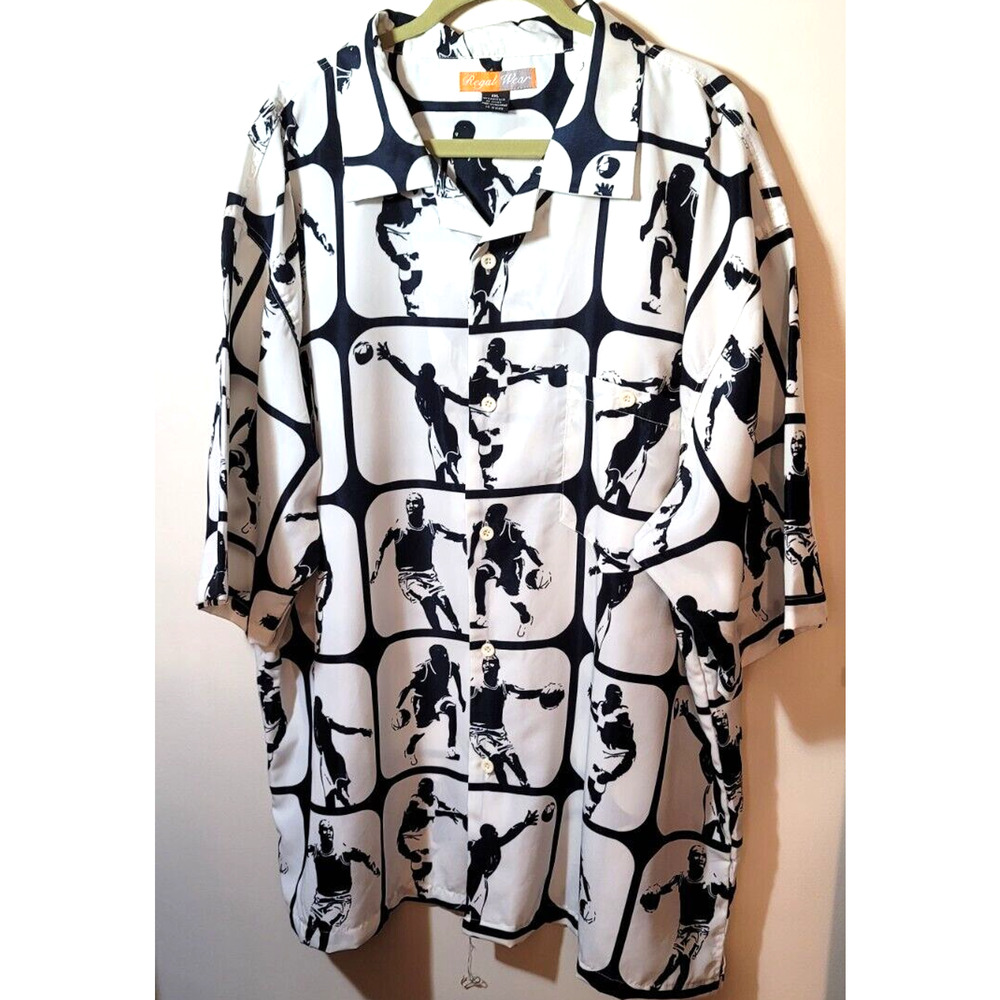 Sz 4XL Regal Wear Men's Comfort Wear Shirt Black & White Basketball Print Button